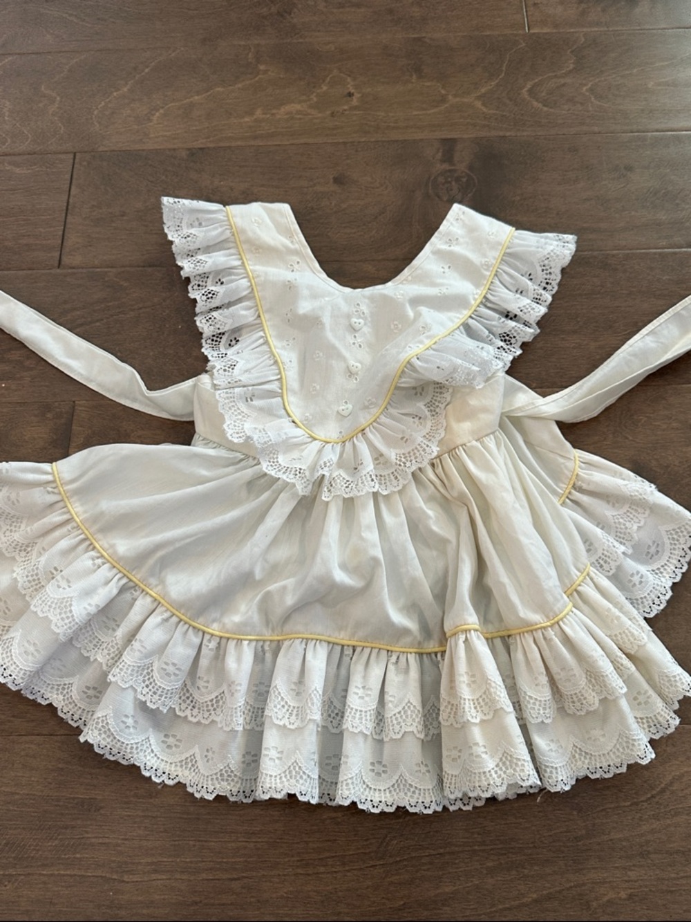 Vintage Mini World White Eyelet Lace Dress with Yellow Trim